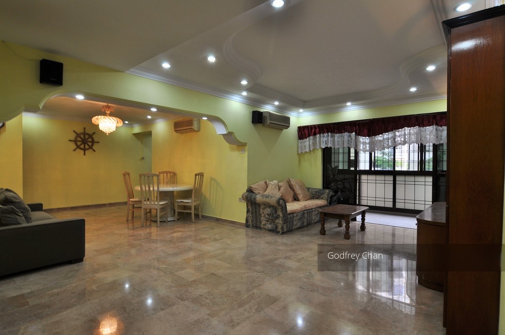 Blk 137 Rivervale Street (Sengkang), HDB Executive #106757942